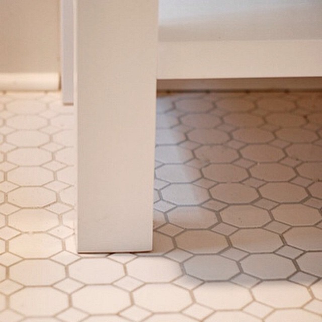 Affordable_hex_tile_from_Lowe_s_looking_smart_in_the_May_Bath_renovation__bathremodel__renovation__tile__theestateofthings