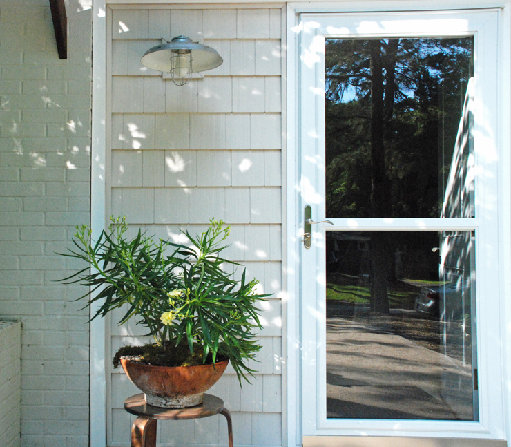 splitlevel basement door