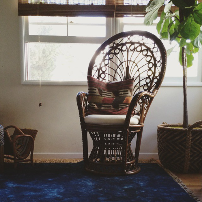 Enjoying the last month in the Heffe House by trying out the tie-dye rug