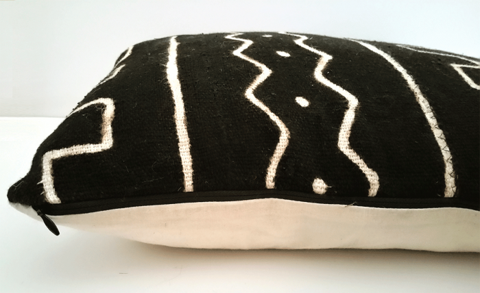 Pillow-Mudcloth-white-on-black