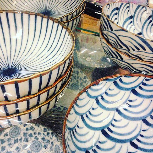 Sarah snagged a snap of some blue and white at Pearl River antiques fair